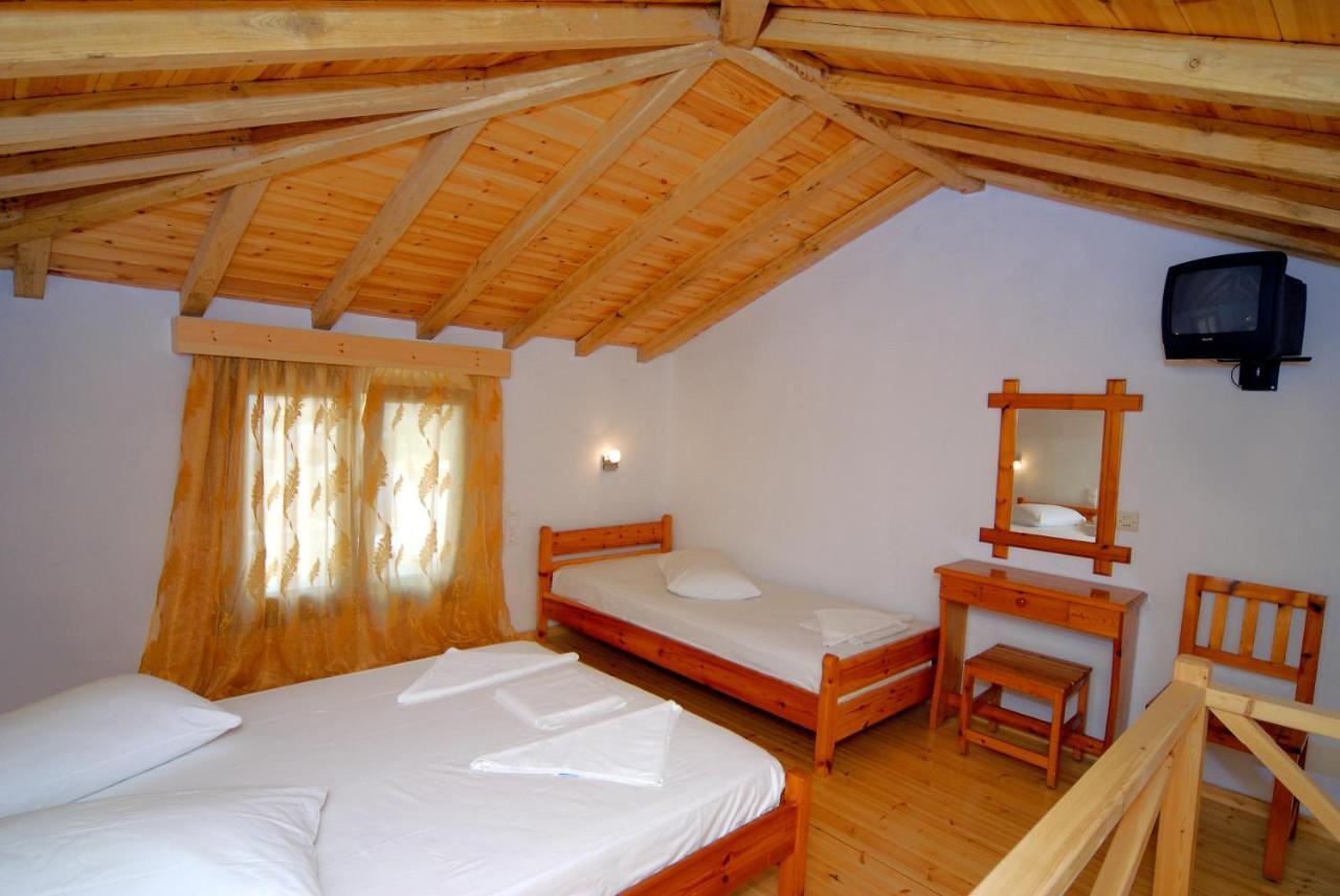 Aiolos House Skiathos Town Room photo